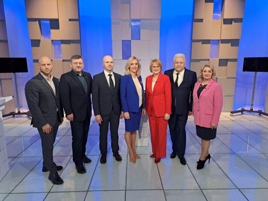 Roma Janušonienė LRT studijoje su debatų dalyviais