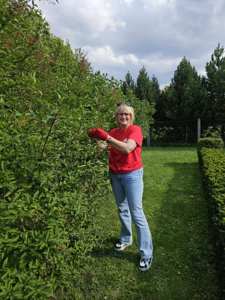 Roma Janušonienė sode