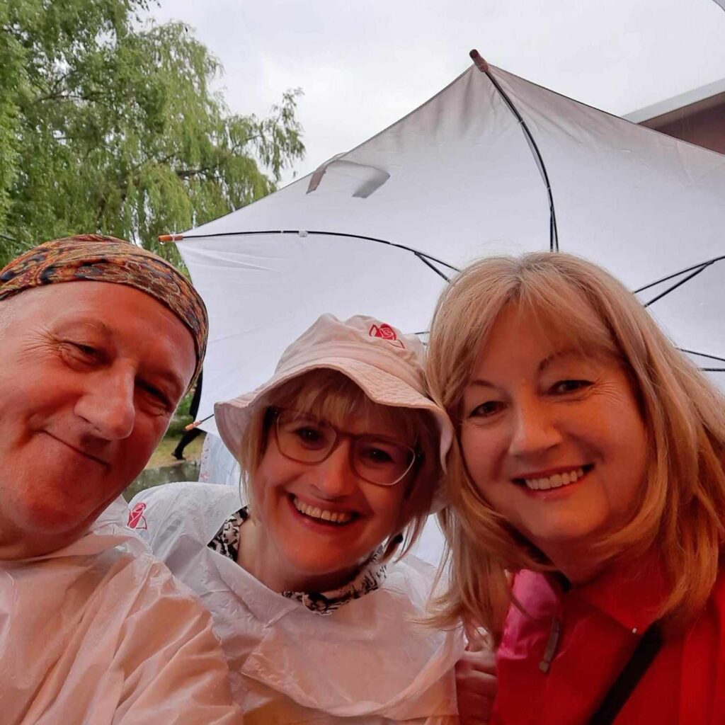 Roma Janušonienė su partijos nariais