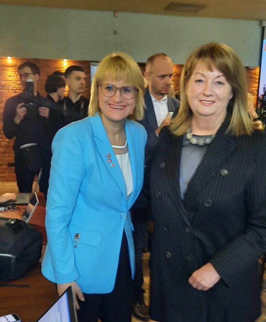Roma Janušonienė ir Vilija Blinkevičiūtė